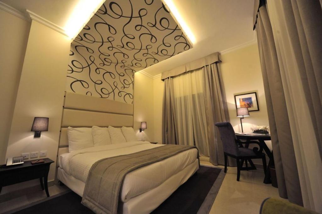 Il Palazzo Hotel And Suites Amman Exterior photo